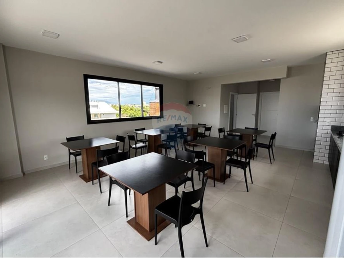 Apartamento 2 Quartos à Venda em Ingleses, Florianópolis — 64 m²