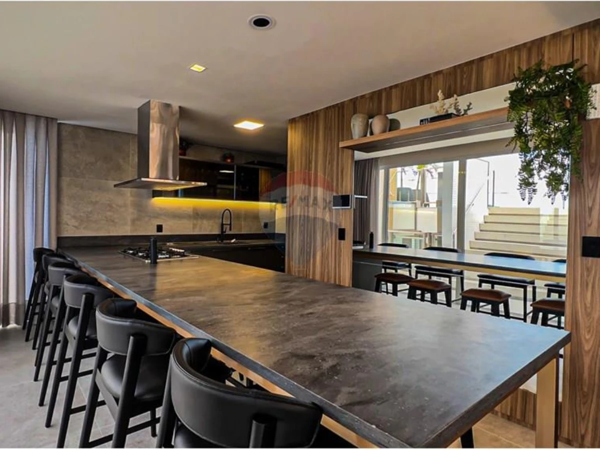 Apartamento 2 Dormitórios com Suíte no Gaivotas Golden Residence — Ingleses, Florianópolis