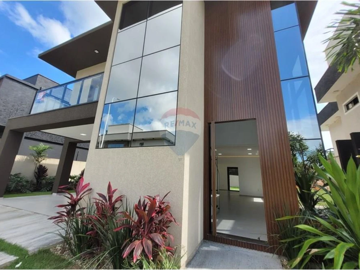 4-Bedroom House in Gated Condominium – Rio Vermelho, Florianópolis
