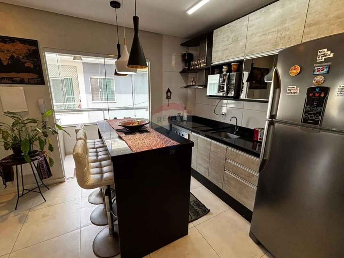 Apartamento 2 Dorms com Suíte e Churrasqueira — Ingleses, Florianópolis