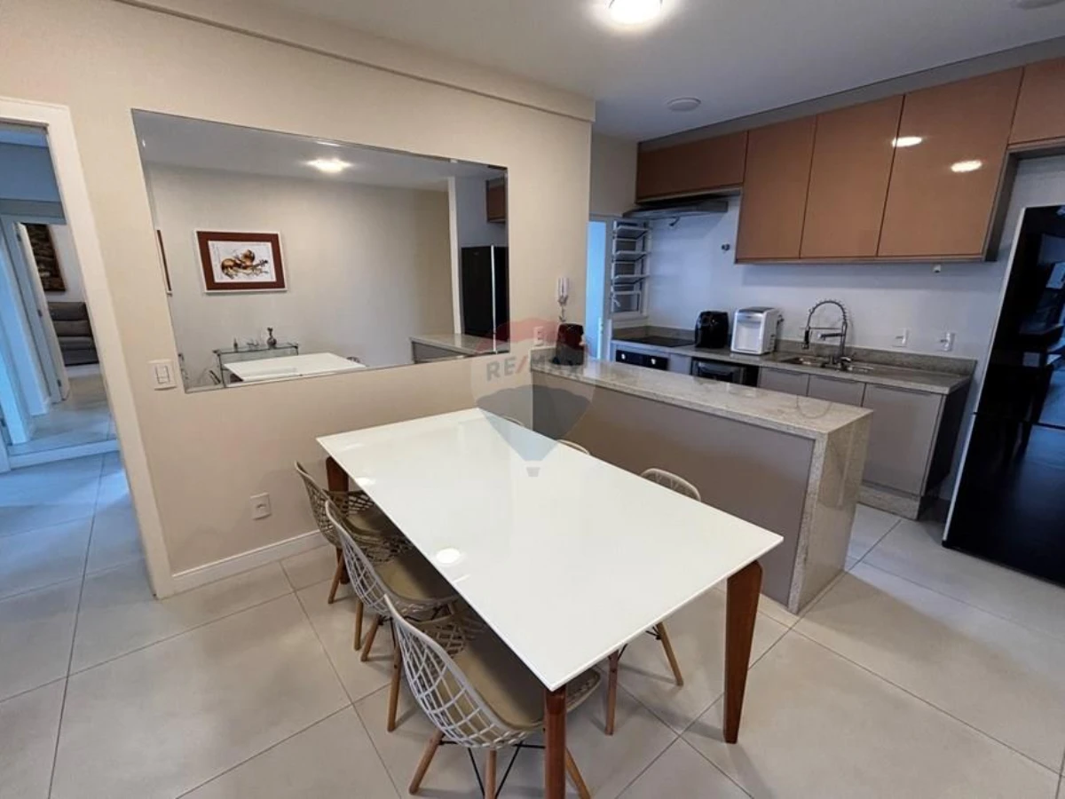 Apartamento Frente al Mar en Venta en Canasvieiras – 3 Dormitorios, Vista al Mar, Amoblado