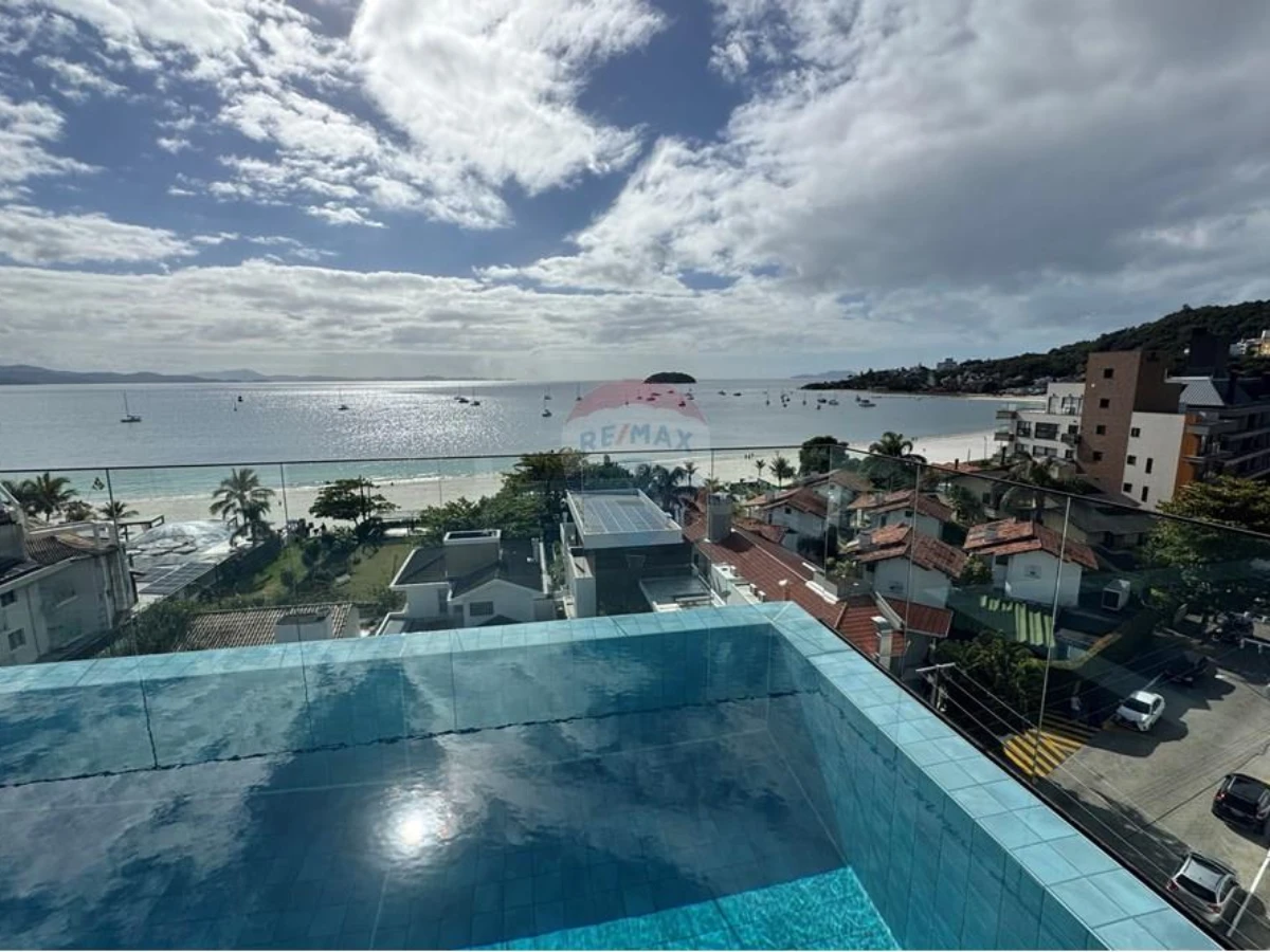 Apartamento Amoblado con Vista al Mar y Piscina en Rooftop – Jurerê Internacional, Florianópolis