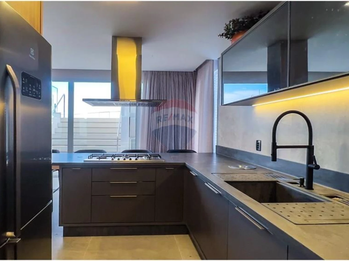 Апартаменты 2 сьюта на продажу — Gaivotas Golden Residence, Ingleses