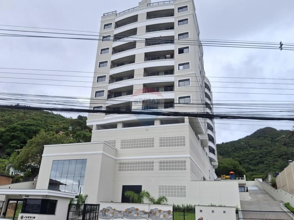 Apartamento 3 Dormitórios com Vista Mar à Venda no Saco Grande, Florianópolis