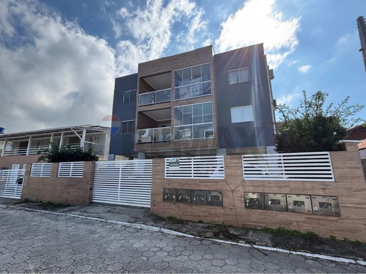 Apartamento 2 Quartos c/ Varanda Gourmet — Ingleses, Florianópolis
