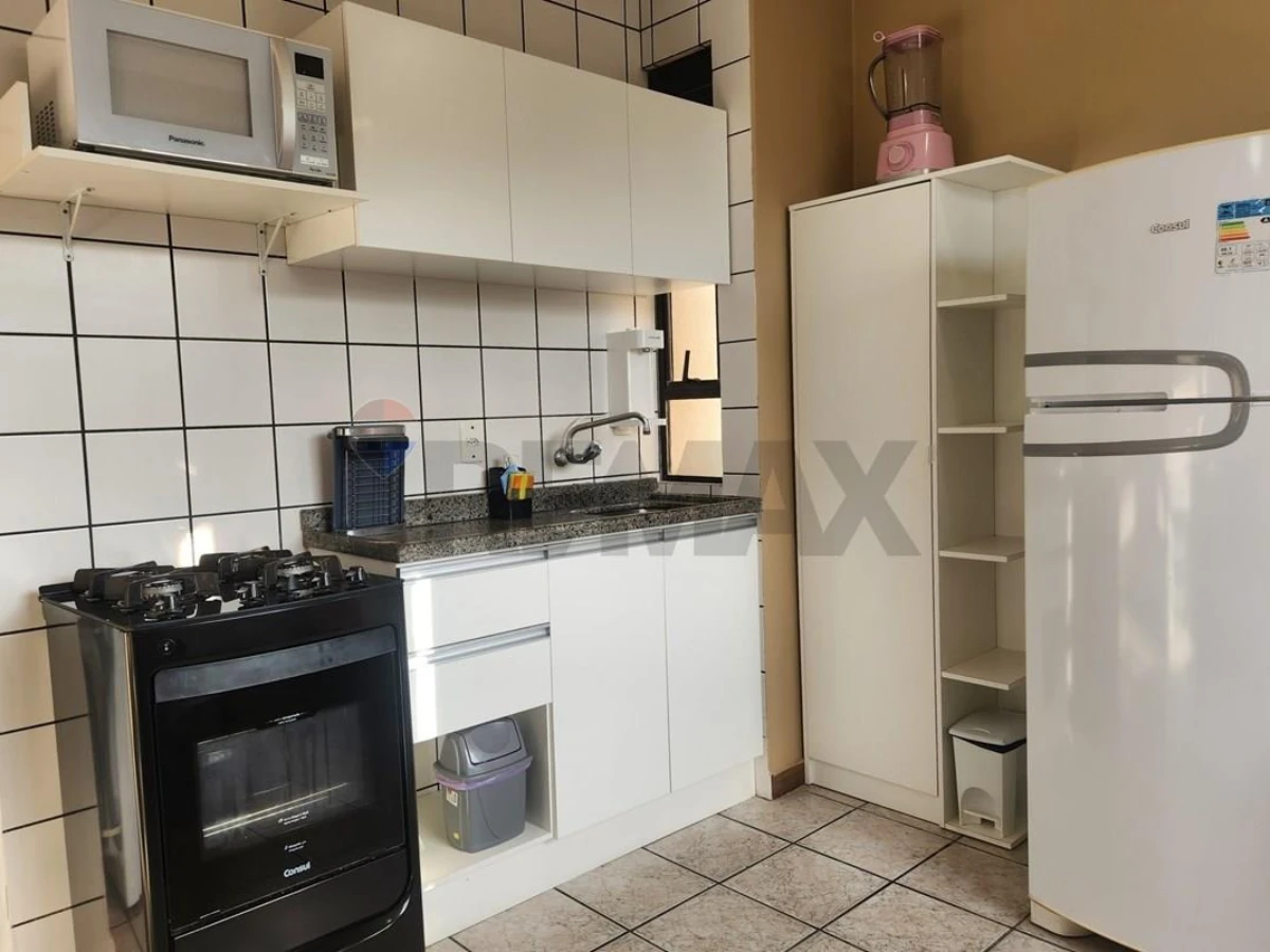 Apartamento 1 Quarto a 30m da Praia — Canasvieiras, Florianópolis