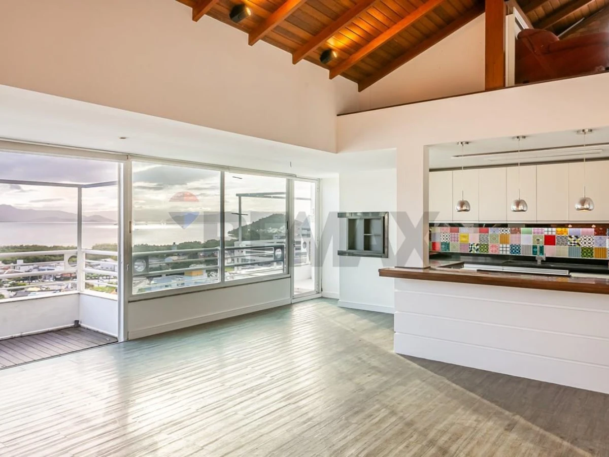 Cobertura 3 quartos com vista para o mar à venda — Itacorubi, Florianópolis