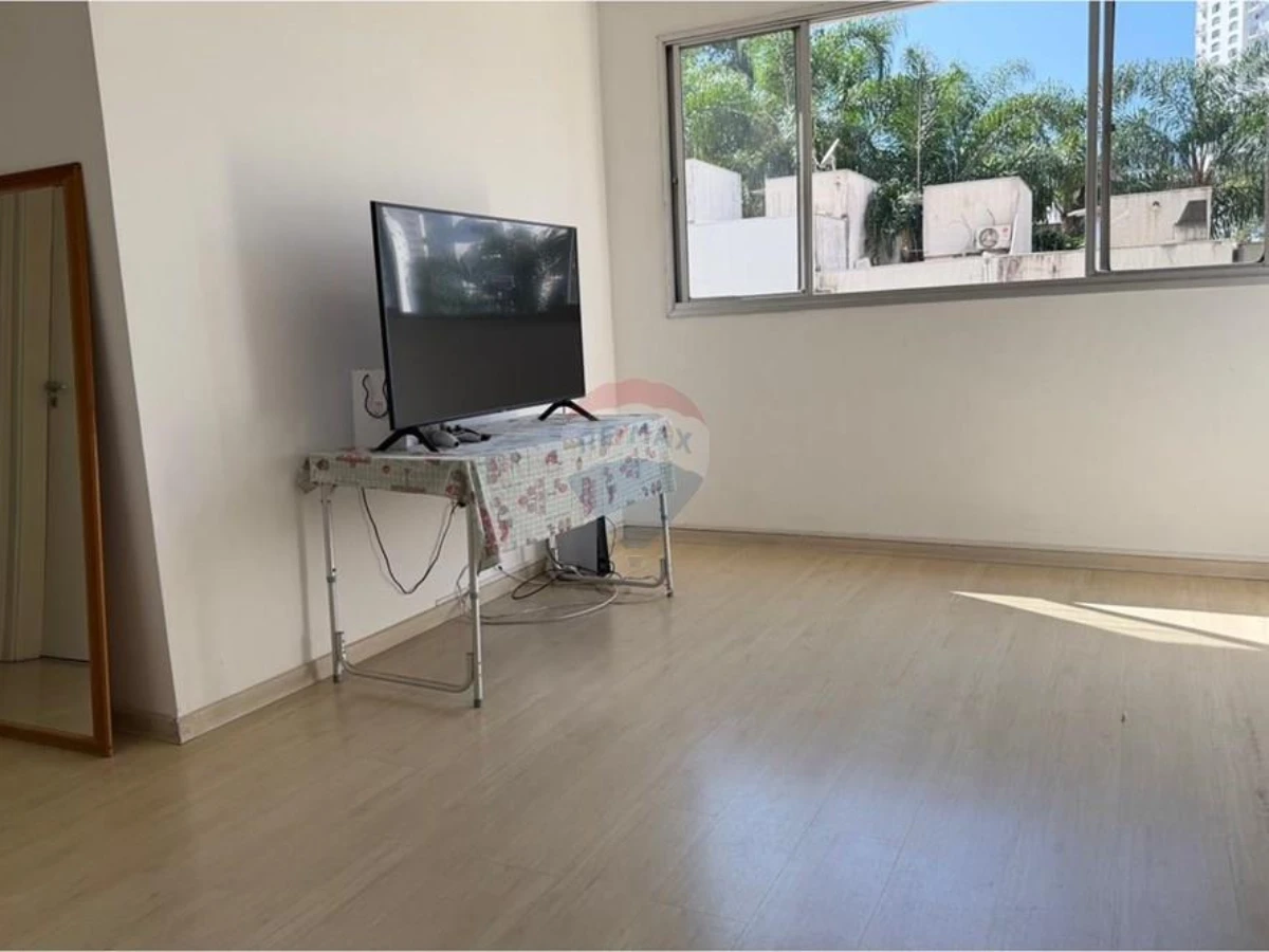 Apartamento 2 Quartos à Venda no Real Parque, São Paulo