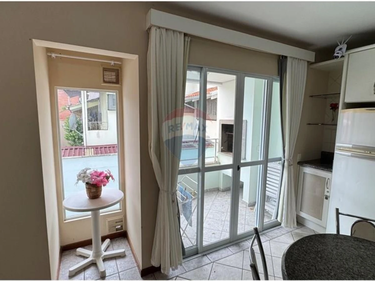 Apartamento 2 Quartos à Venda em Canasvieiras, Florianópolis
