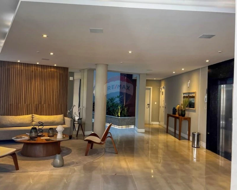 Apartamento 1 Dormitório à Venda no Centro de Florianópolis