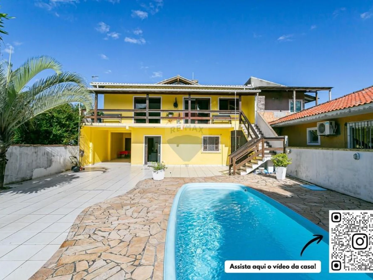 Casa 4 Dormitorios en Venta en Rio Vermelho, Florianópolis