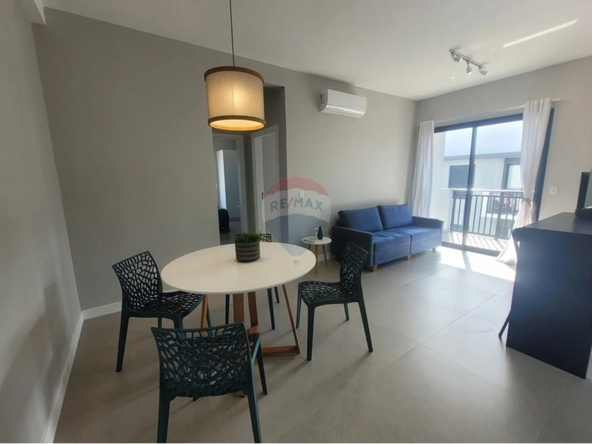 Меблированные апартаменты 2 спальни на продажу, Cachoeira do Bom Jesus, Florianópolis