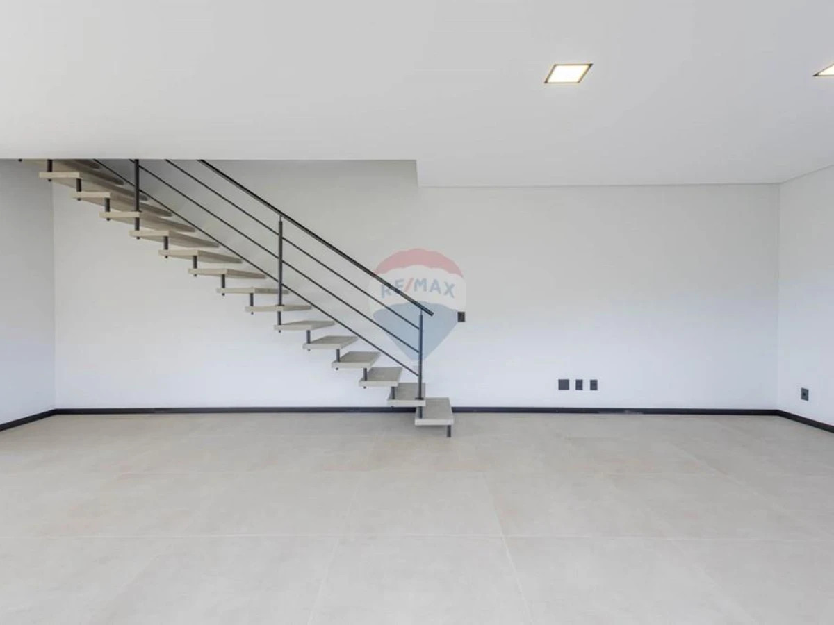 Новый дом 3 сьюта на продажу — Vargem do Bom Jesus, Florianópolis