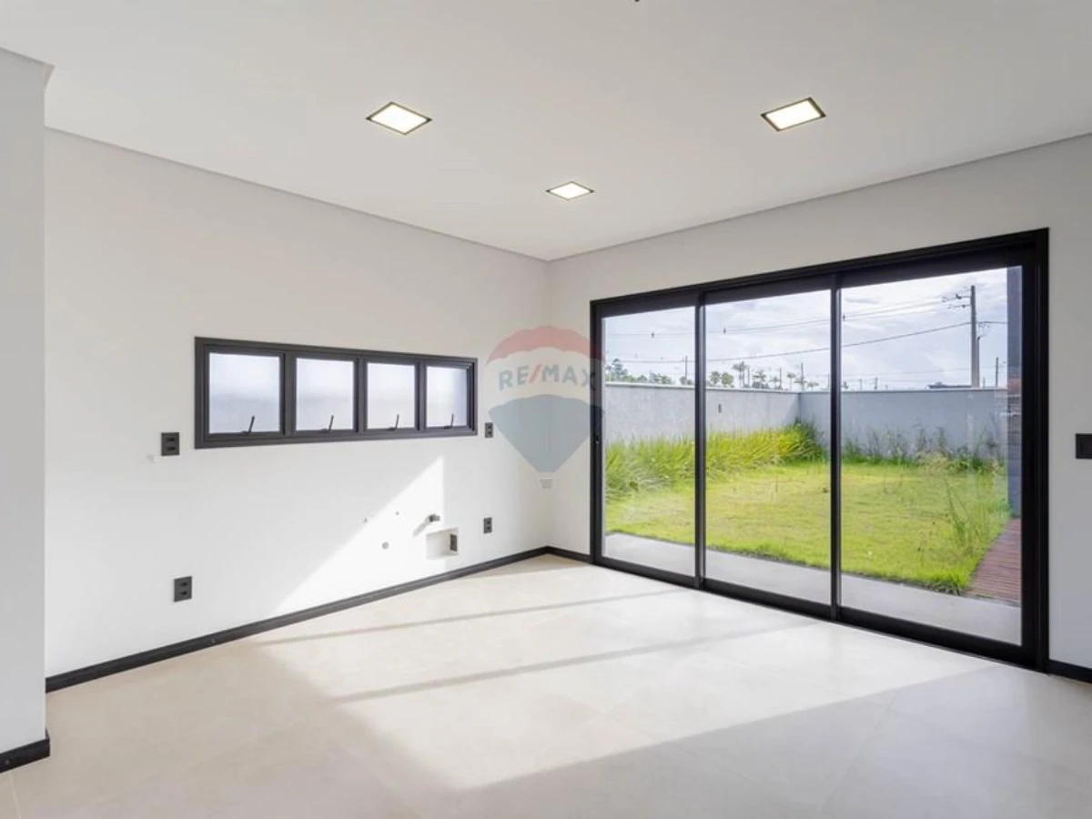 Новый дом 3 сьюта на продажу — Vargem do Bom Jesus, Florianópolis