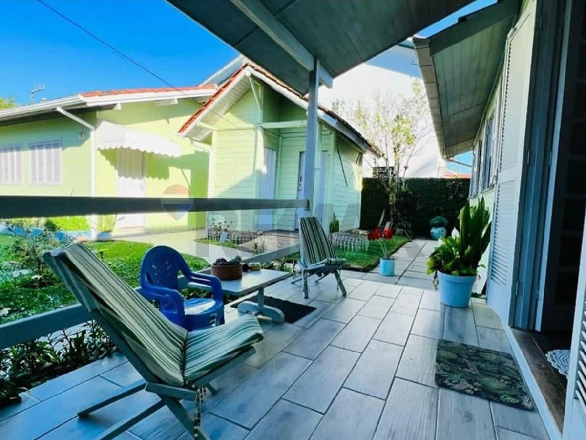 Дом на продажу в Campeche, Florianópolis — участок 450 м²