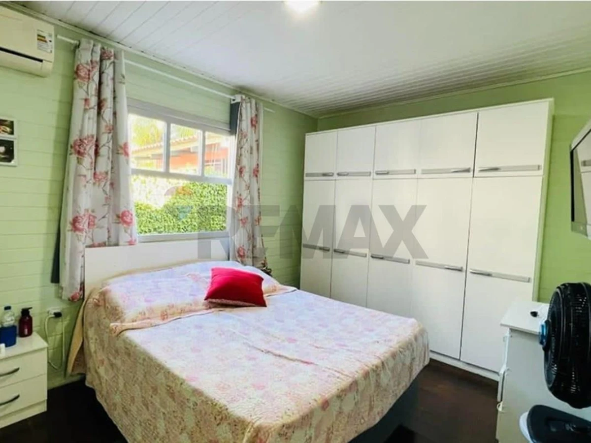 Дом на продажу в Campeche, Florianópolis — участок 450 м²