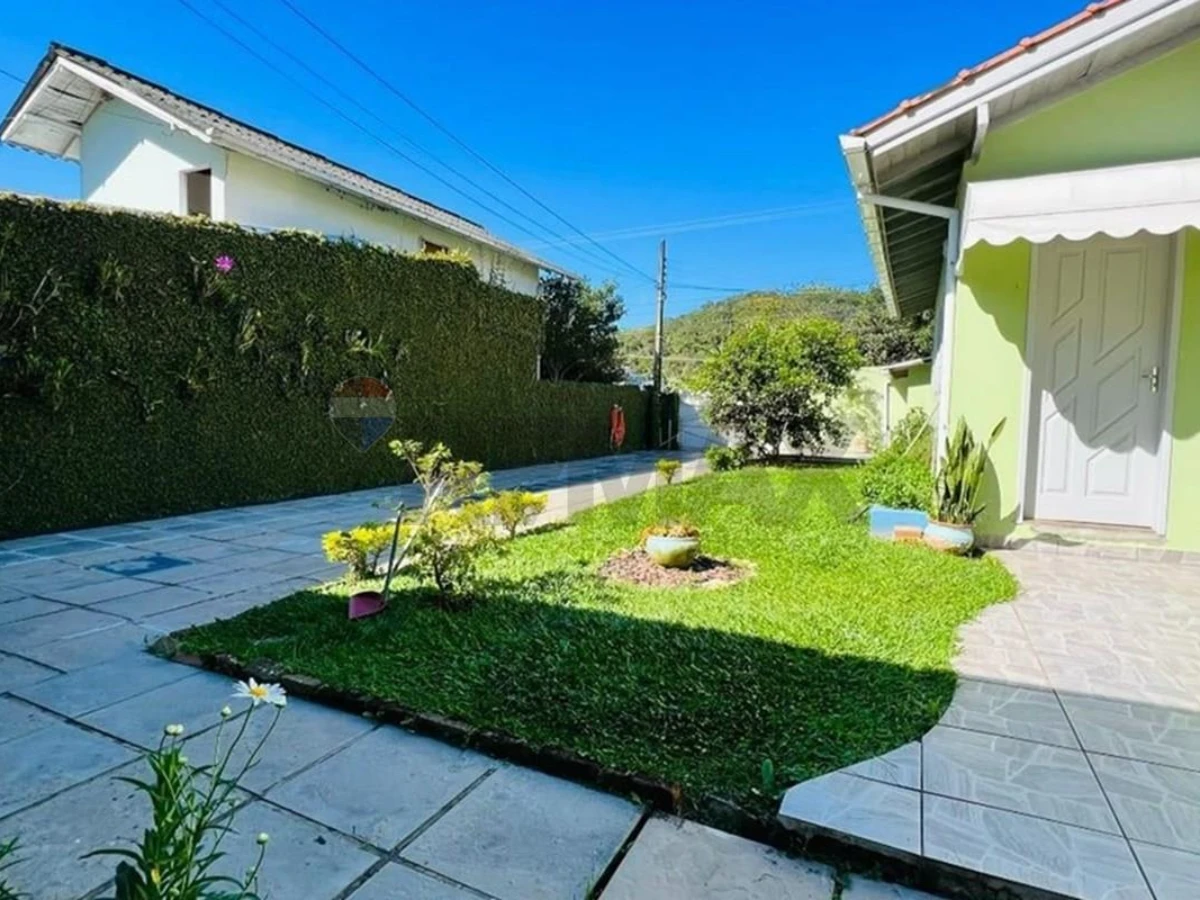 Дом на продажу в Campeche, Florianópolis — участок 450 м²