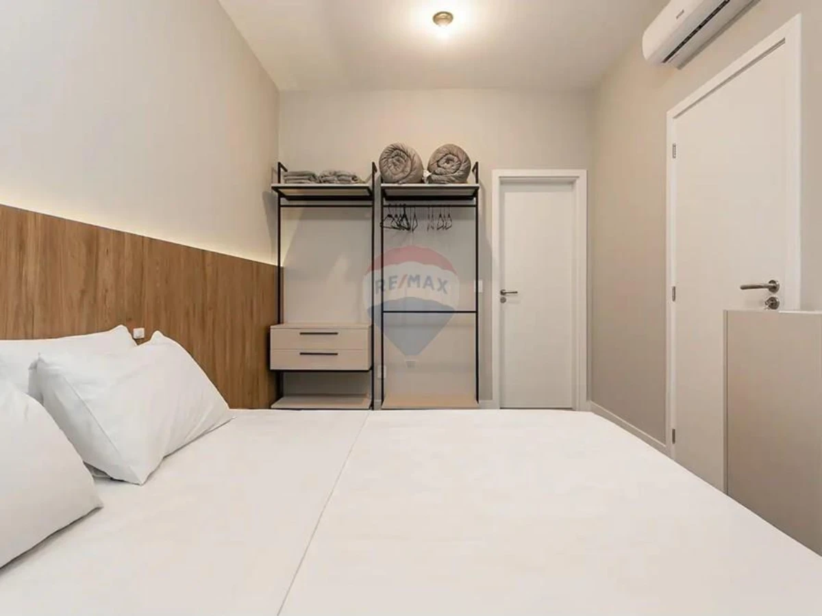 Apartamento 1 Dormitório com Suíte à Venda em Cachoeira do Bom Jesus, Florianópolis