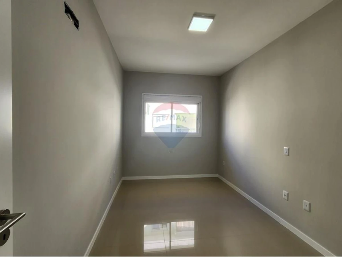 Apartamento 2 Dormitorios en Venta en Ingleses, Florianópolis