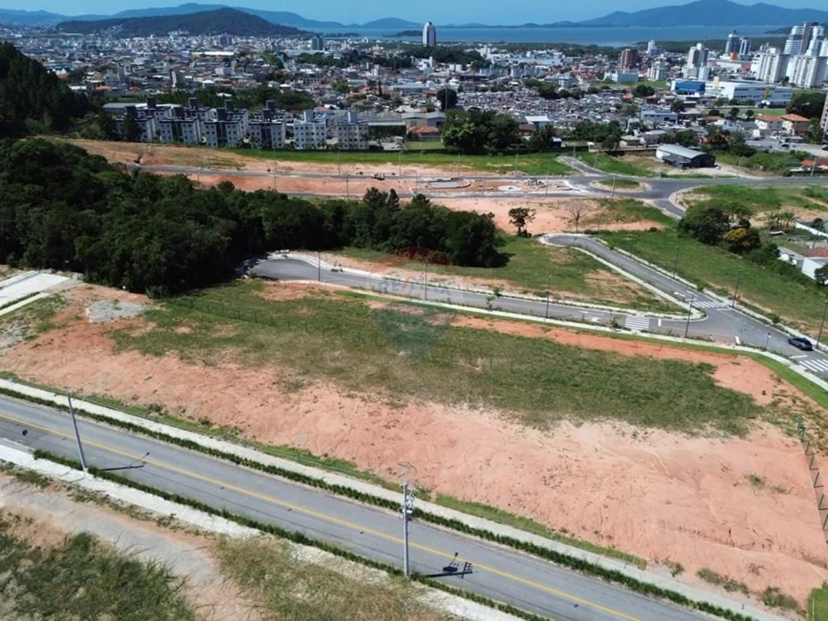 360 m² Land Plot for Sale — Altos da Pedra, Palhoça SC