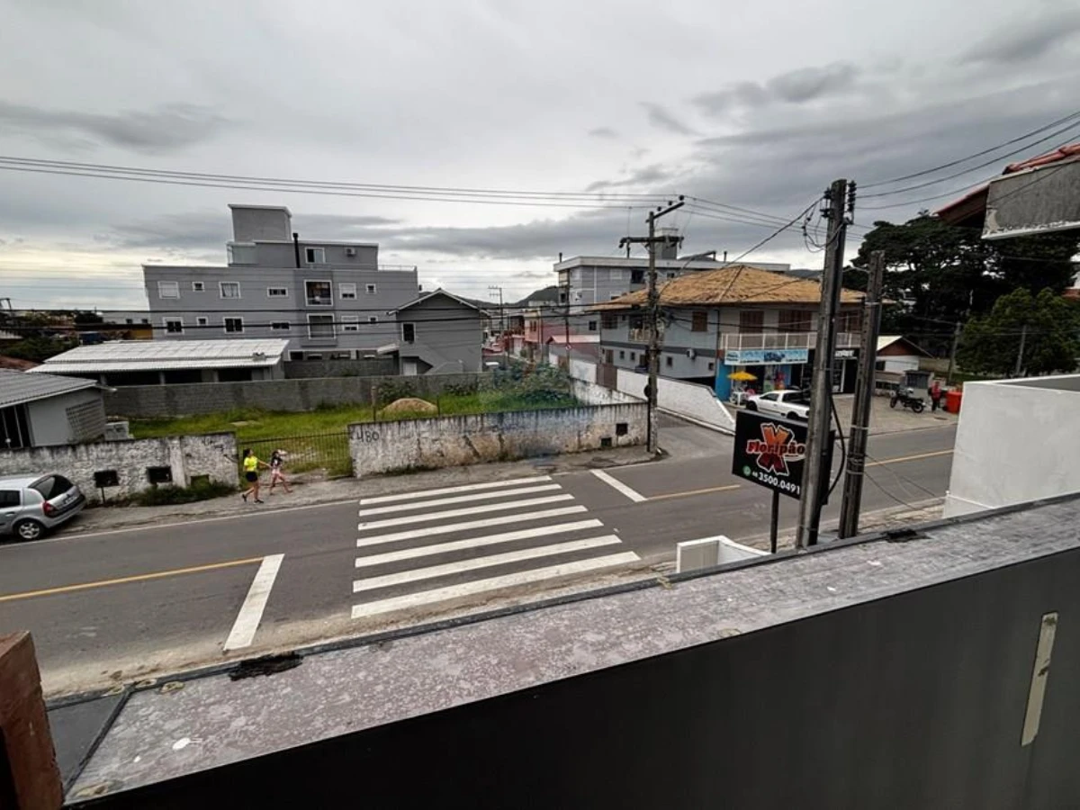 Kitnet Mobiliada com Sacada para Alugar em Ingleses, Florianópolis