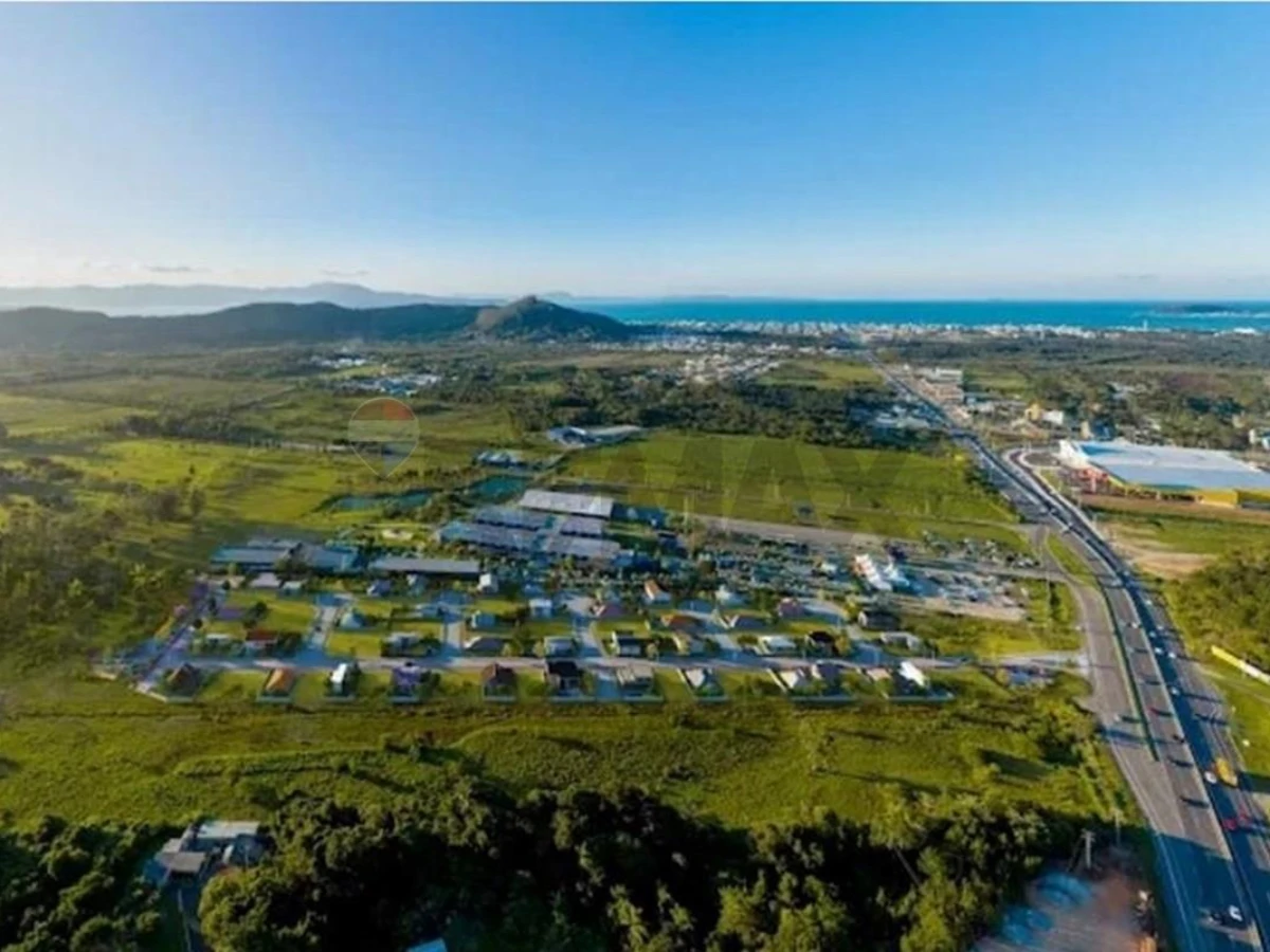 Casa 3 Dormitorios en Venta en Canasvieiras, Florianópolis — 117 m²