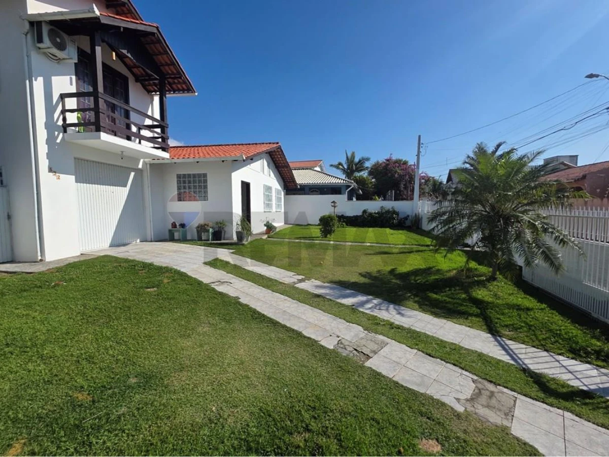 Casa 3 Dormitórios à Venda em Ingleses, Florianópolis