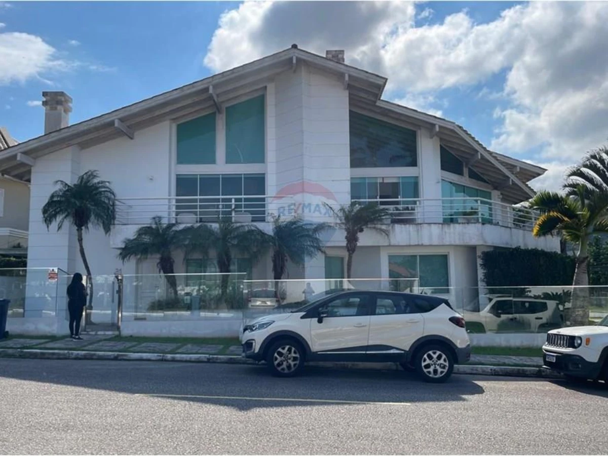 Casa 7 Dormitorios en Venta — Lagoa da Conceição, Florianópolis