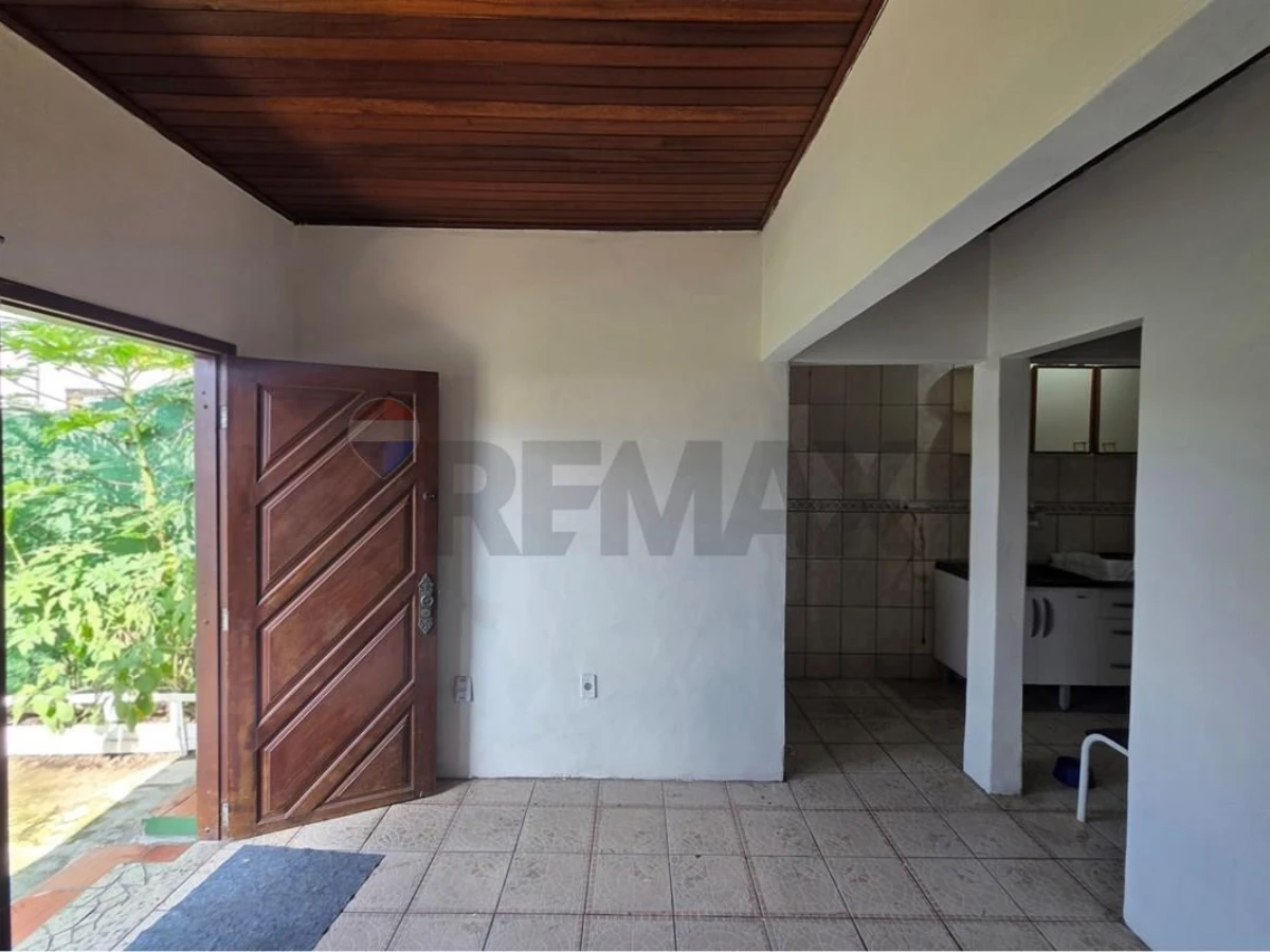 Casa 3 Dormitorios en Venta — Ingleses, Florianópolis, 250 m²