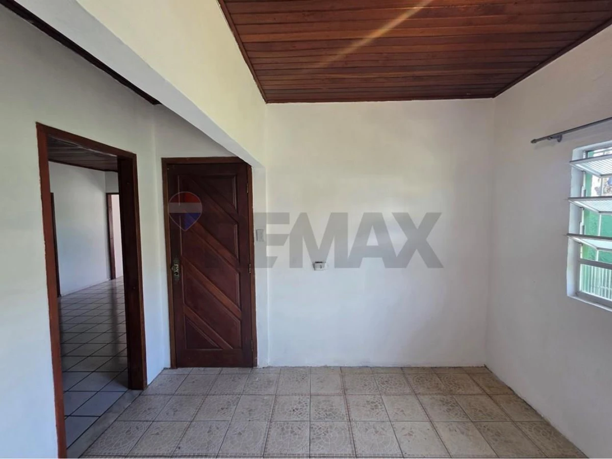 Casa 3 Dormitorios en Venta — Ingleses, Florianópolis, 250 m²