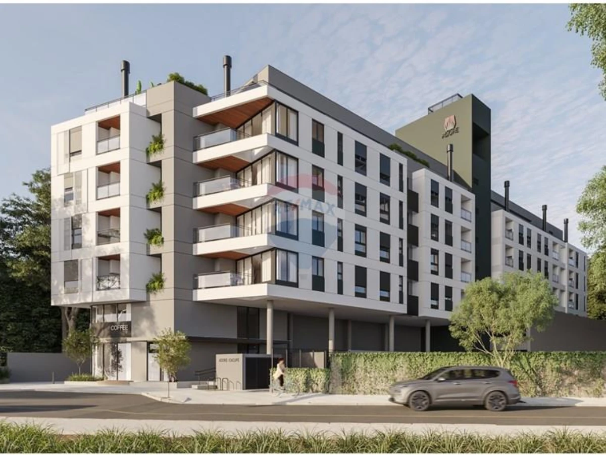 Local Comercial 116 m² en Venta — Cacupé, Florianópolis