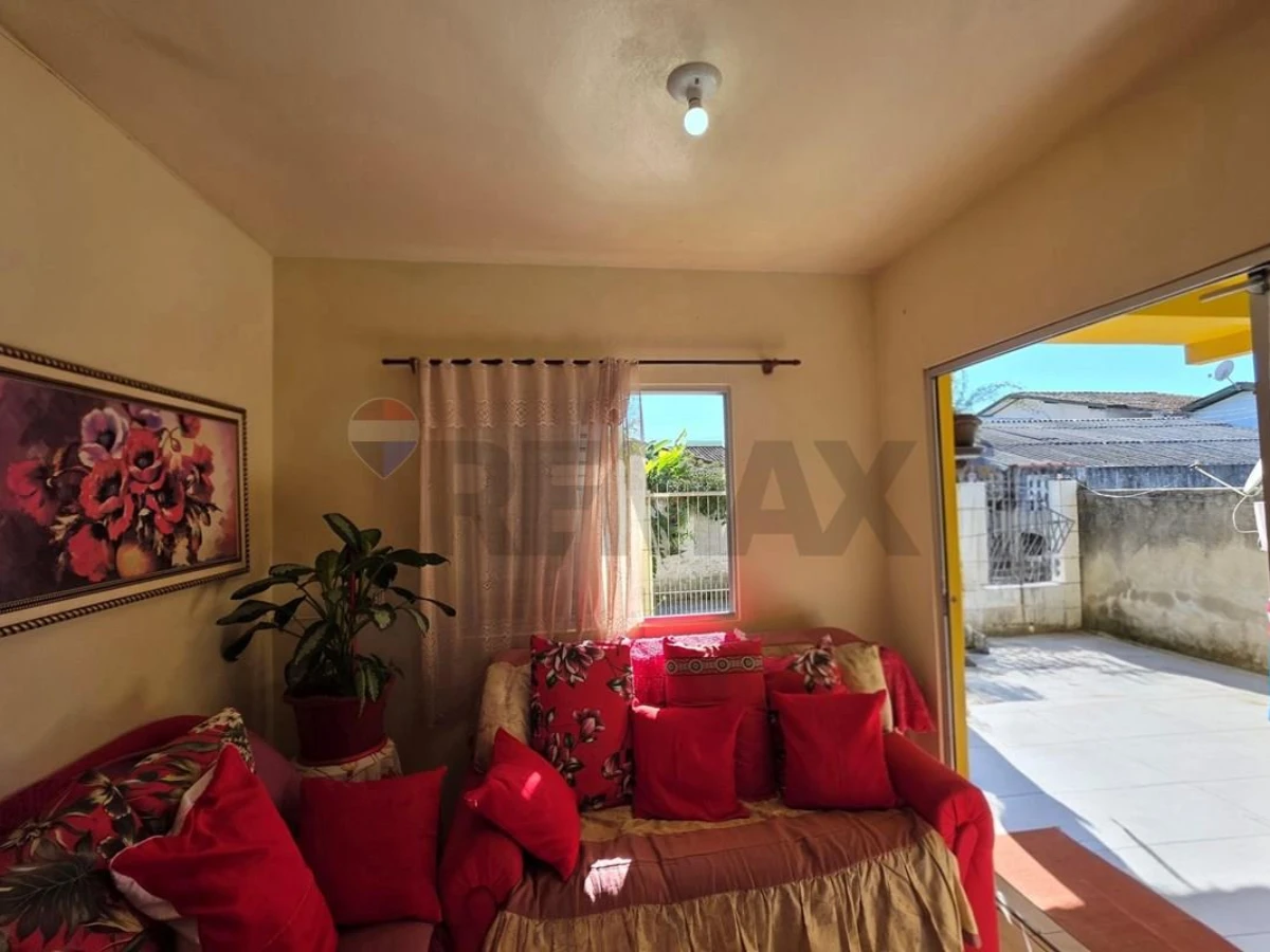 Дом 6 спален на продажу в Ingleses do Rio Vermelho, Florianópolis