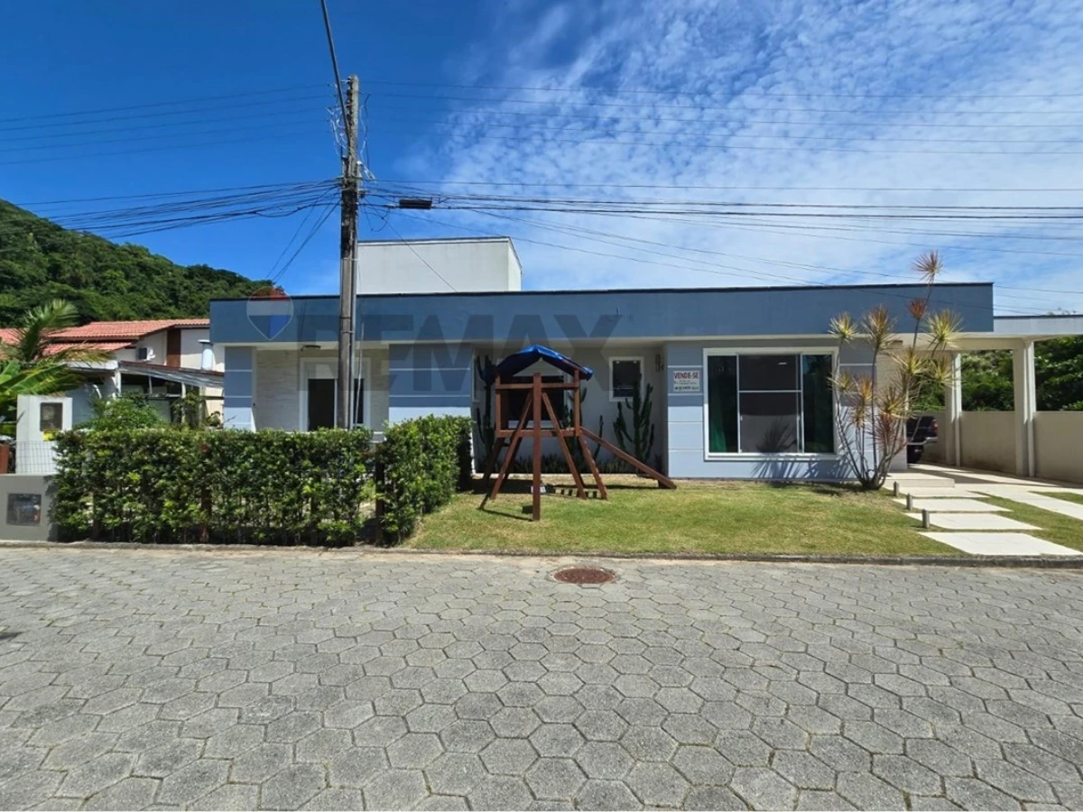 Дом 4 спальни в закрытом кондоминиуме — Cachoeira do Bom Jesus, Florianópolis
