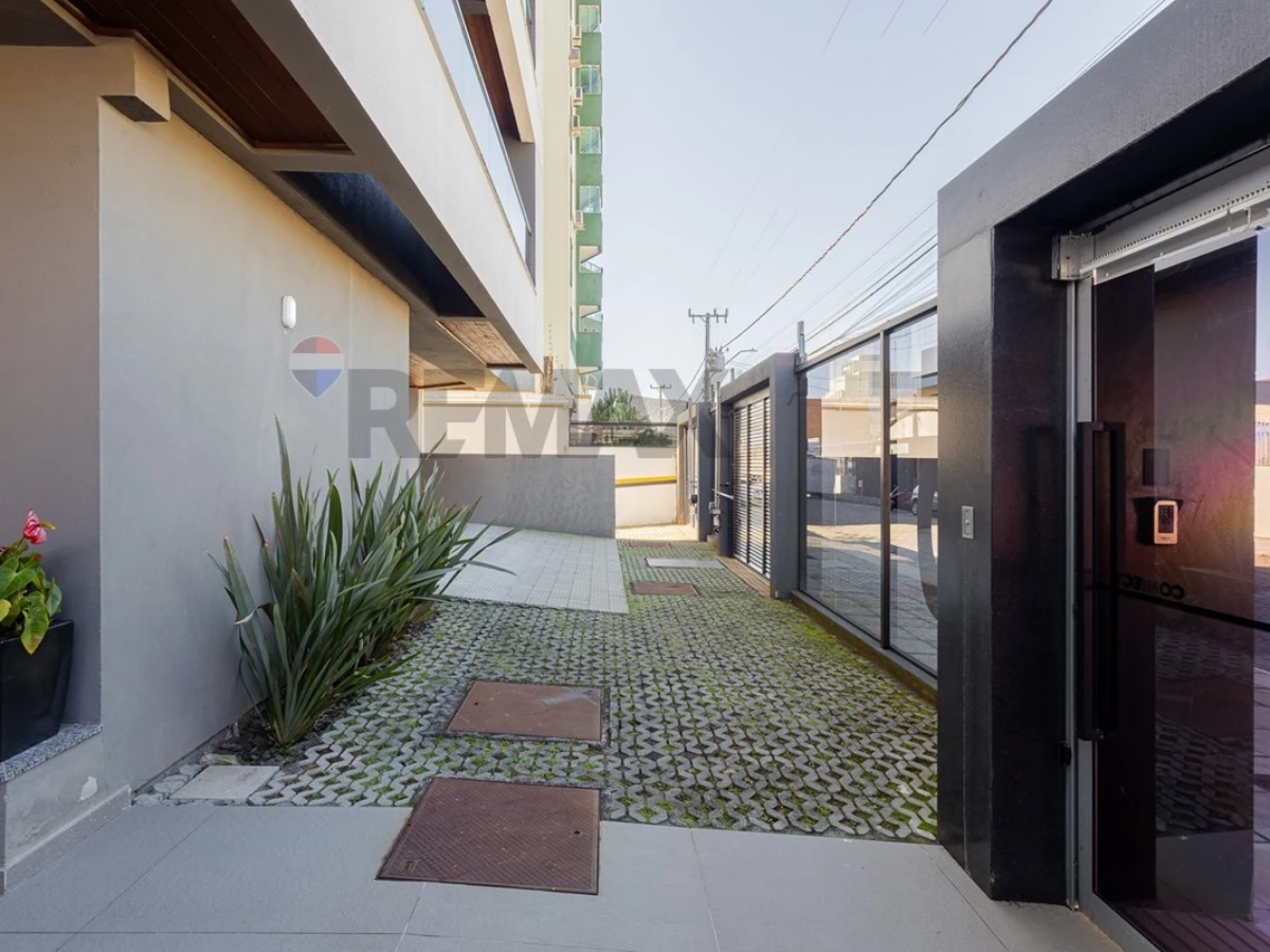 Апартаменты 1 спальня, 55 м², продажа — Trindade, Florianópolis