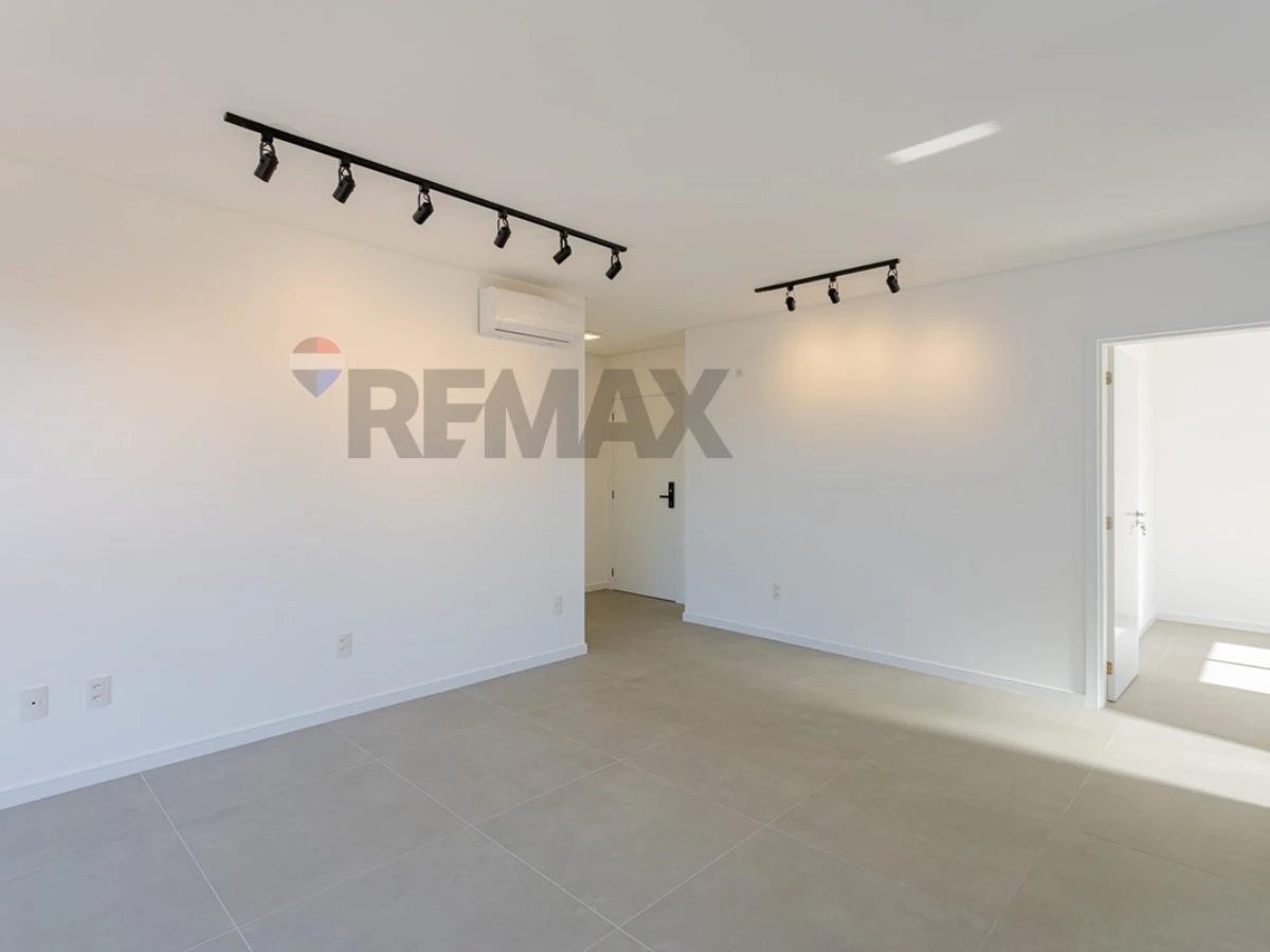 Апартаменты 1 спальня, 55 м², продажа — Trindade, Florianópolis