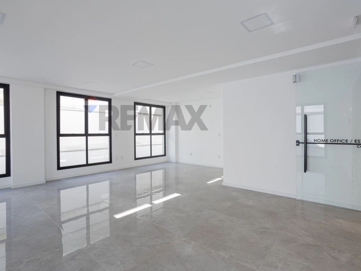 Апартаменты 1 спальня, 55 м², продажа — Trindade, Florianópolis