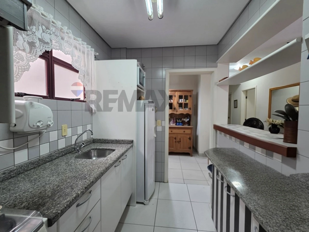 Apartamento 2 Dormitorios en Venta — Canasvieiras, Florianópolis