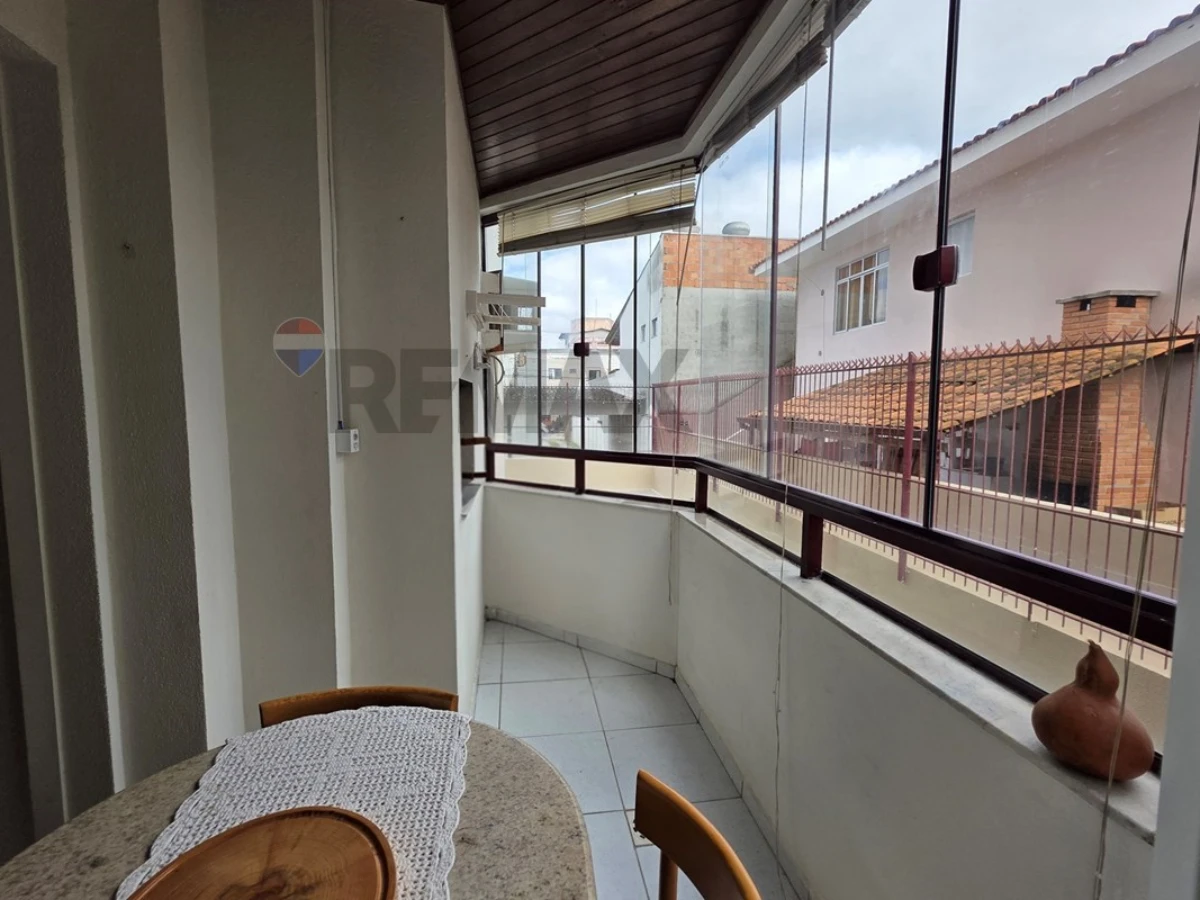 Apartamento 2 Dormitorios en Venta — Canasvieiras, Florianópolis