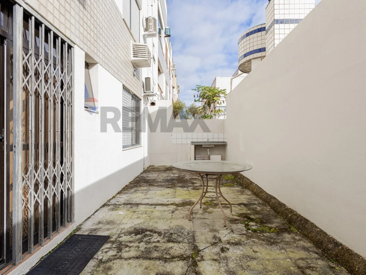 Апартаменты 1 спальня на продажу в Canasvieiras, Florianópolis