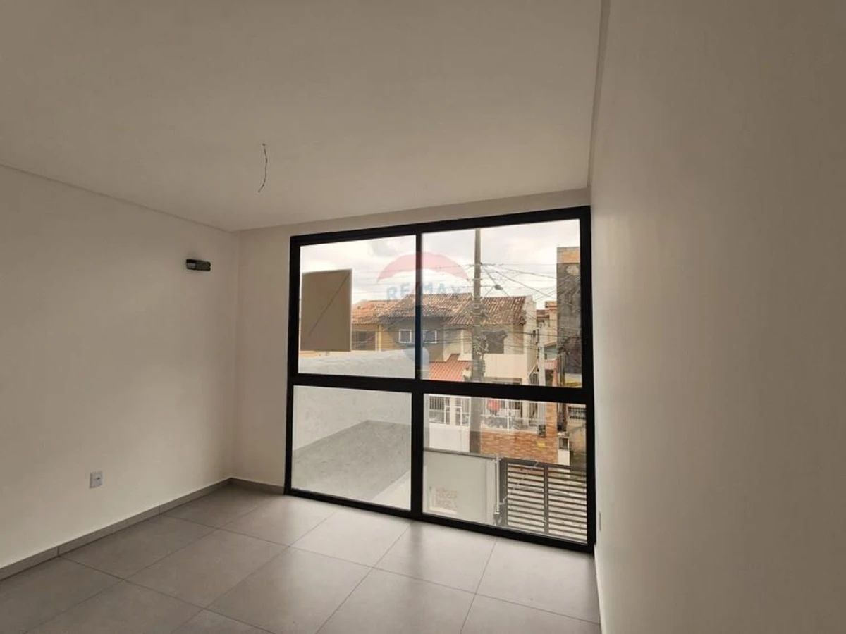 Casa adosada con 2 suites en venta en Ingleses, Florianópolis