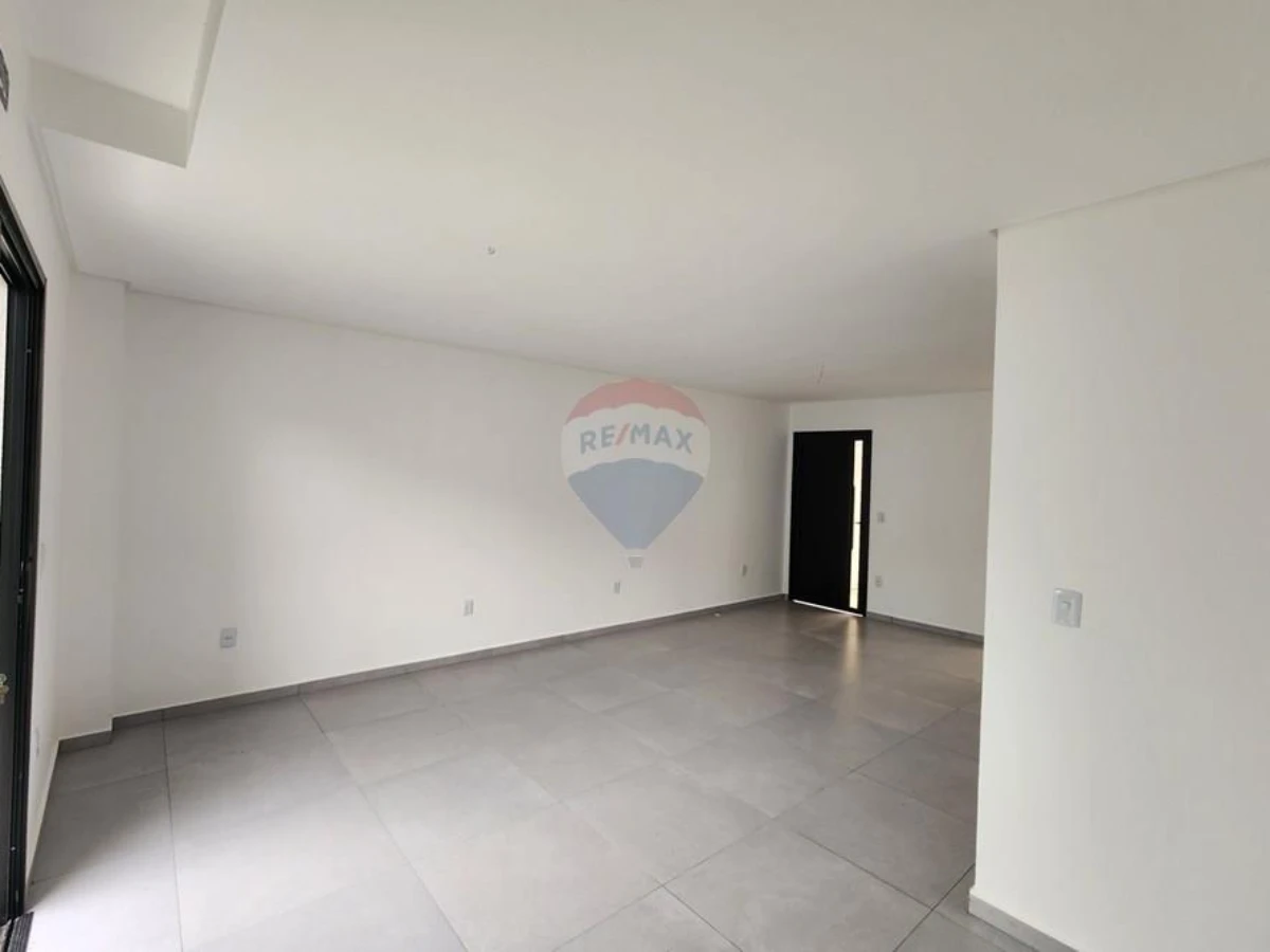 Casa adosada con 2 suites en venta en Ingleses, Florianópolis