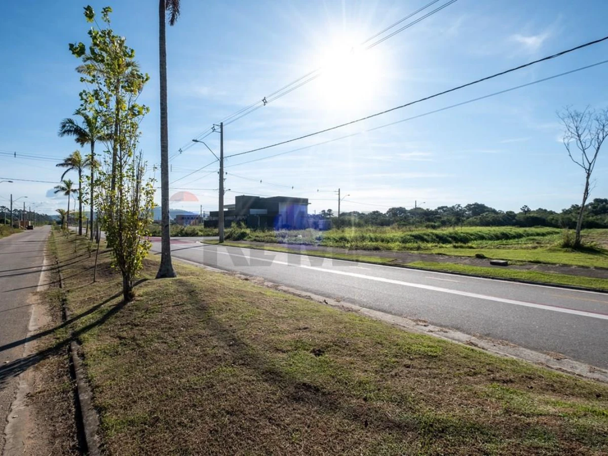 Terreno 450 m² à Venda — Vargem do Bom Jesus, Florianópolis