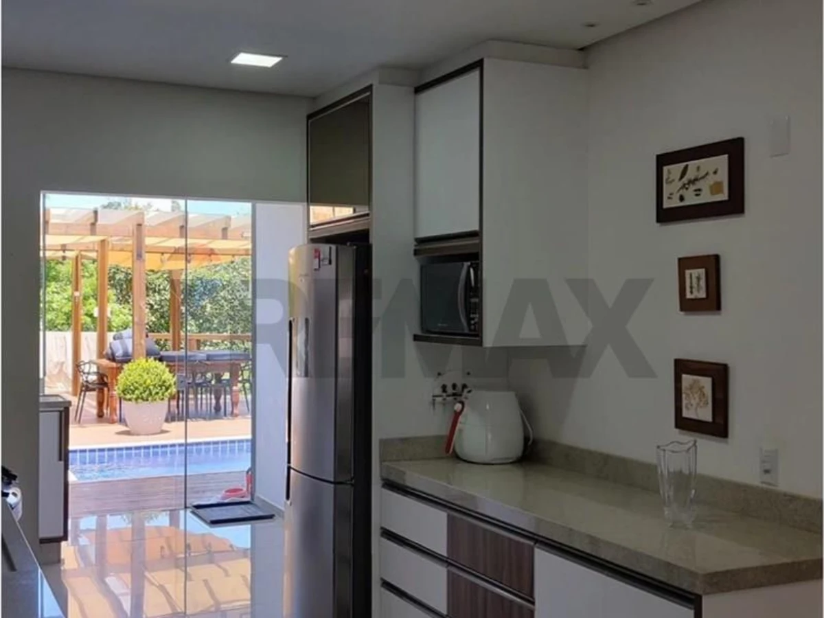 Casa 2 Dormitorios con Piscina en Venta, Cachoeira do Bom Jesus, Florianópolis