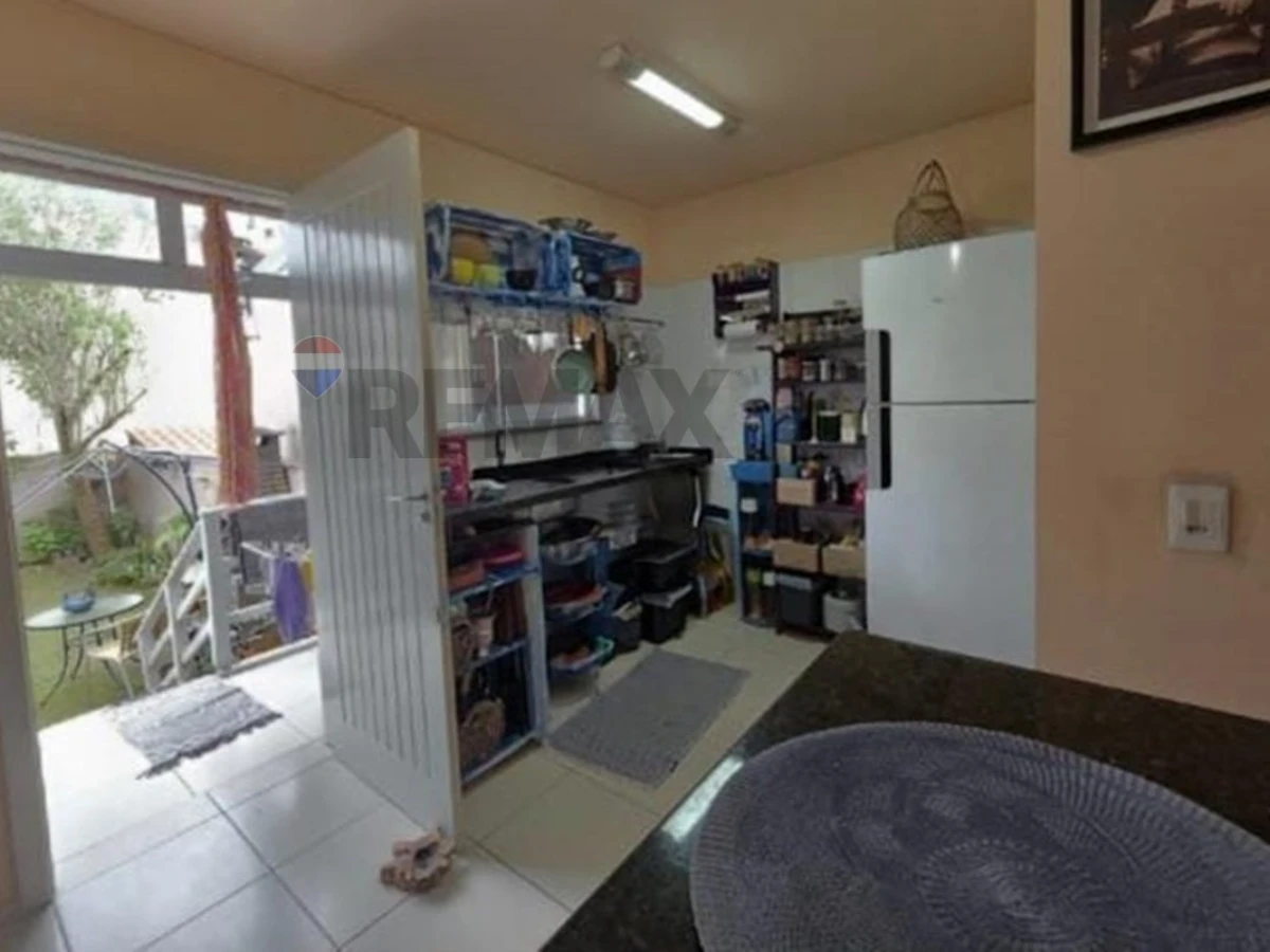 Casa de 2 Suites en Venta en Ingleses, Florianópolis — 97 m²
