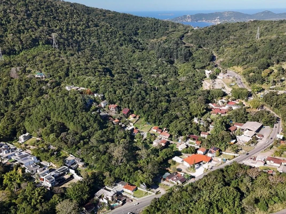 Участок 38 000 м² на продажу — Itacorubi, Florianópolis